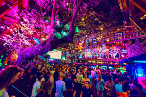 Bar crawl with entry to a safe strip club and nightclub for an unforgettable Bachelor Party night in Budapest with Budapest Bachelor Party of Hell.