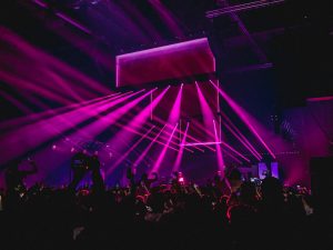 Packs EVG Nuit Royale pour votre enterrement de vie de garçon à Budapest avec EVG d'Enfer